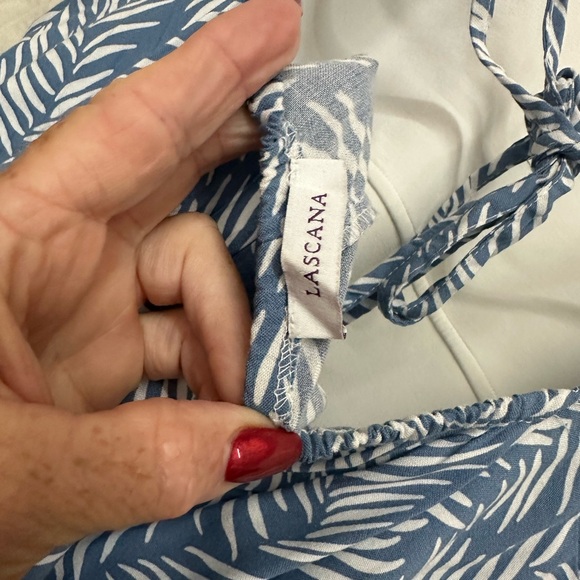 Size 12 blue and white romper - Picture 4 of 5